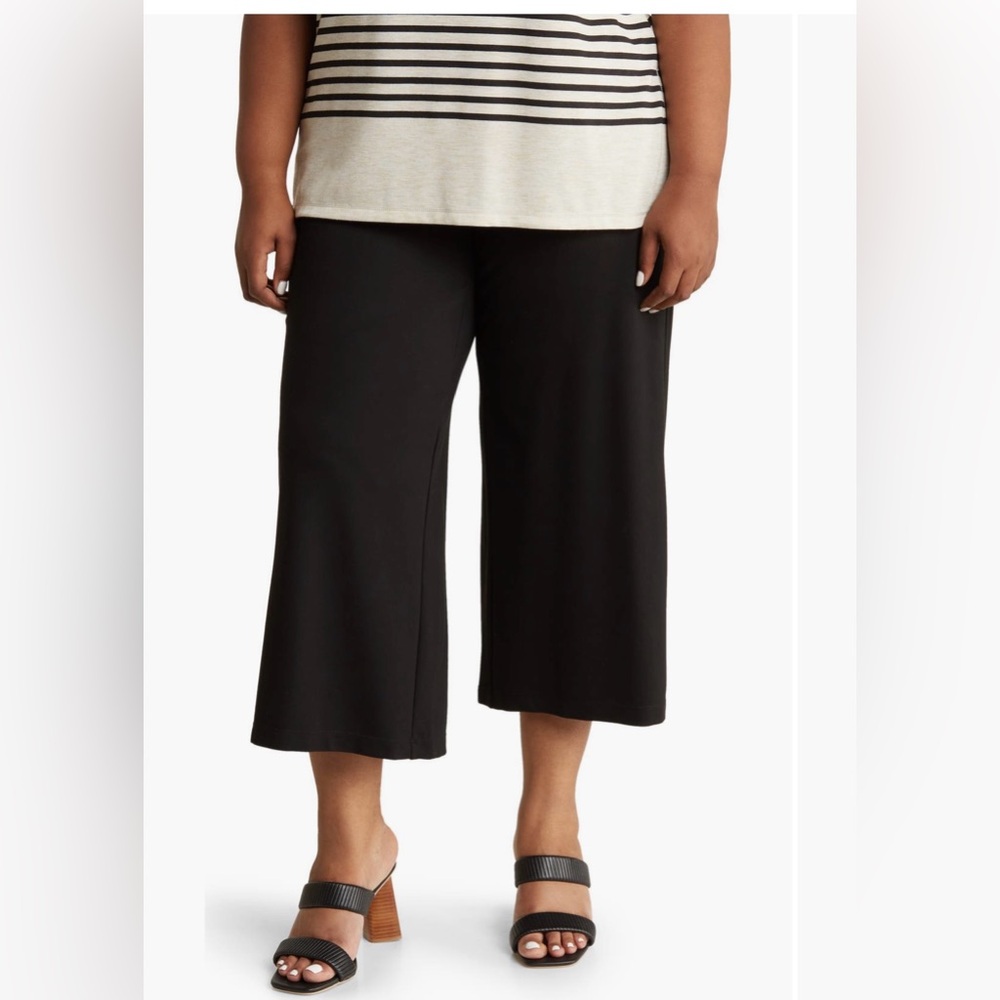NWT Max Studio Wide Leg Mid Rise pants.  Black. Size 2X